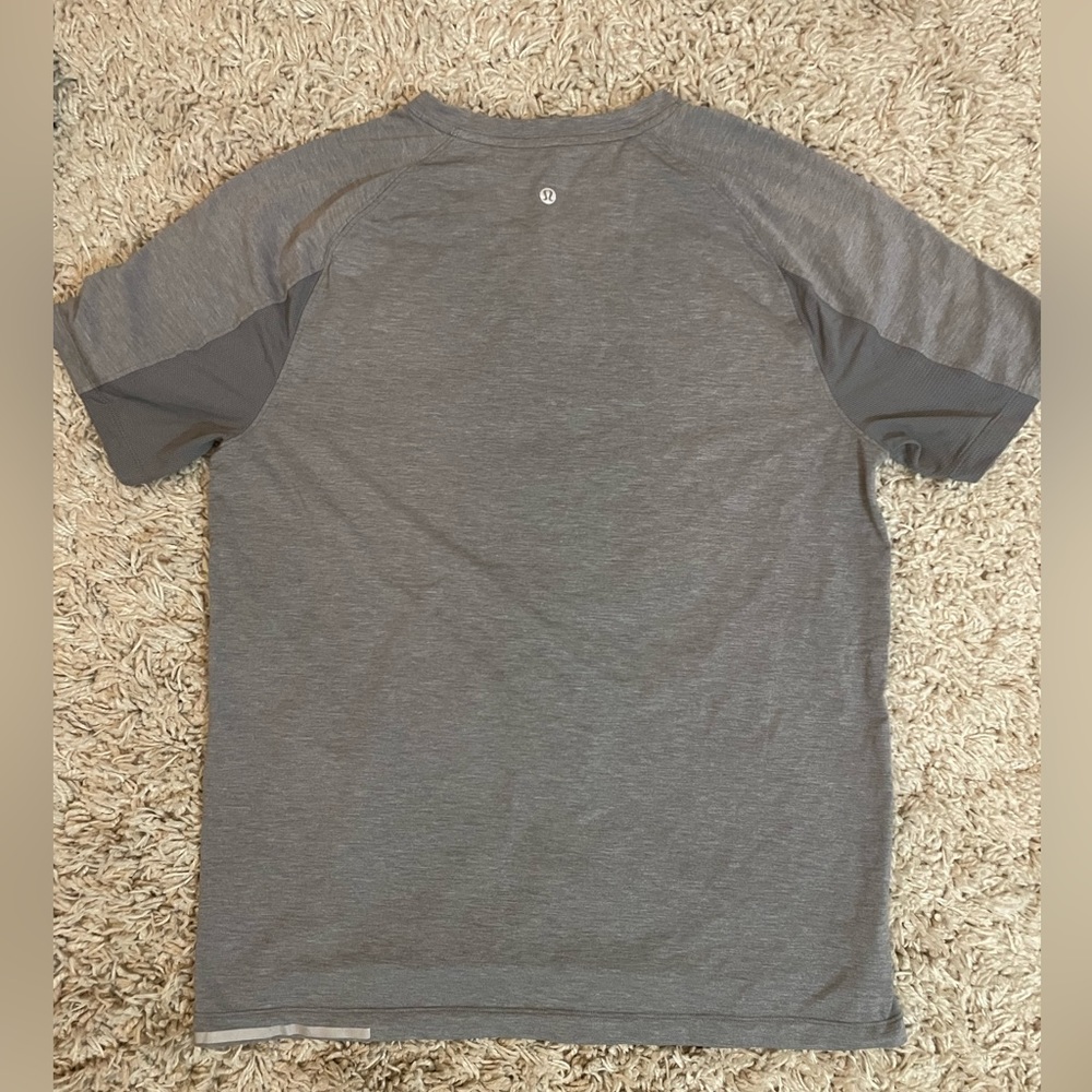 Lululemon shirt
